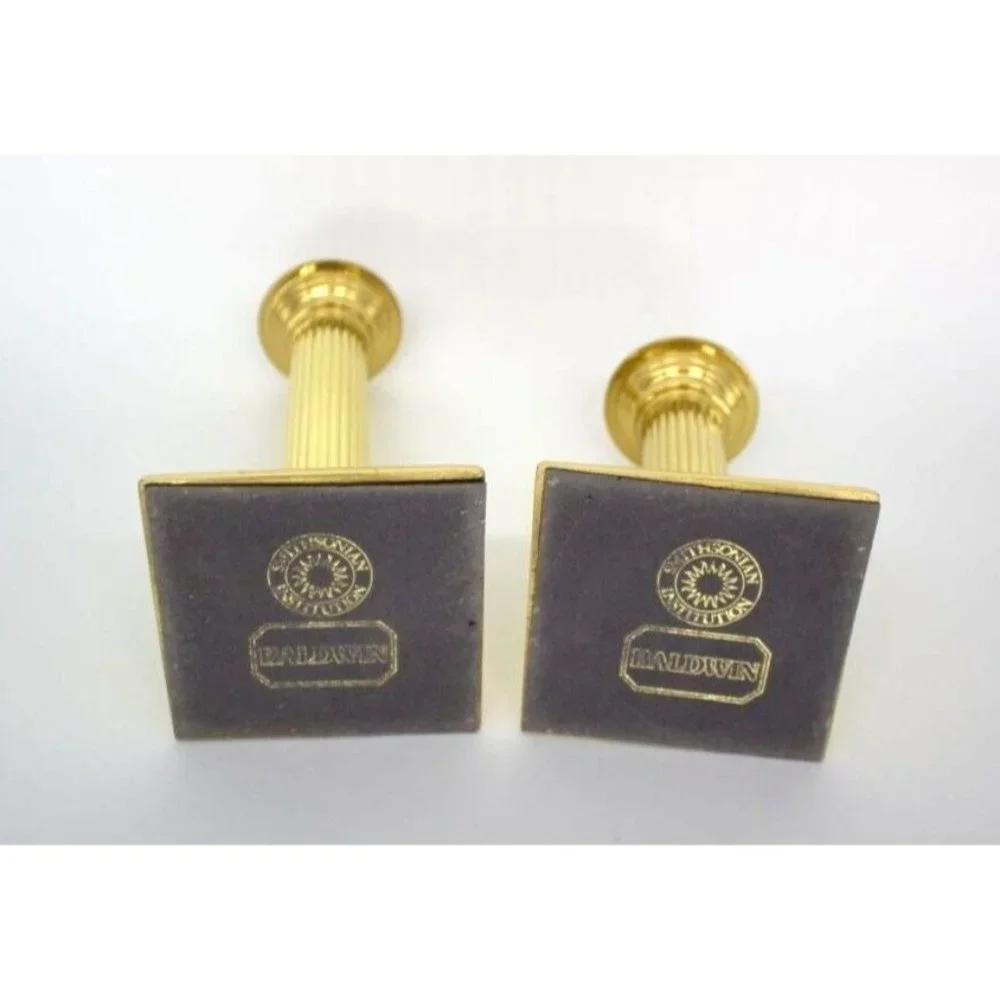 Set of 2 BALDWIN BRASS Smithsonian Candlesticks 5" & 6 1/2" - Picture 2 of 2